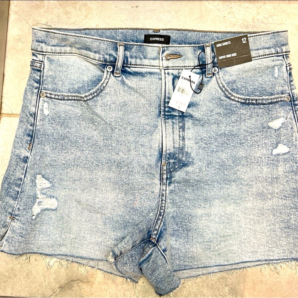 Express acid washed mom shorts